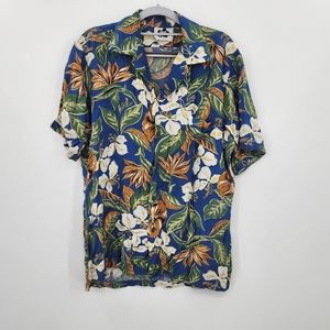 Vintage Hilo Hattie Floral Hawaiian Button Up Shirt